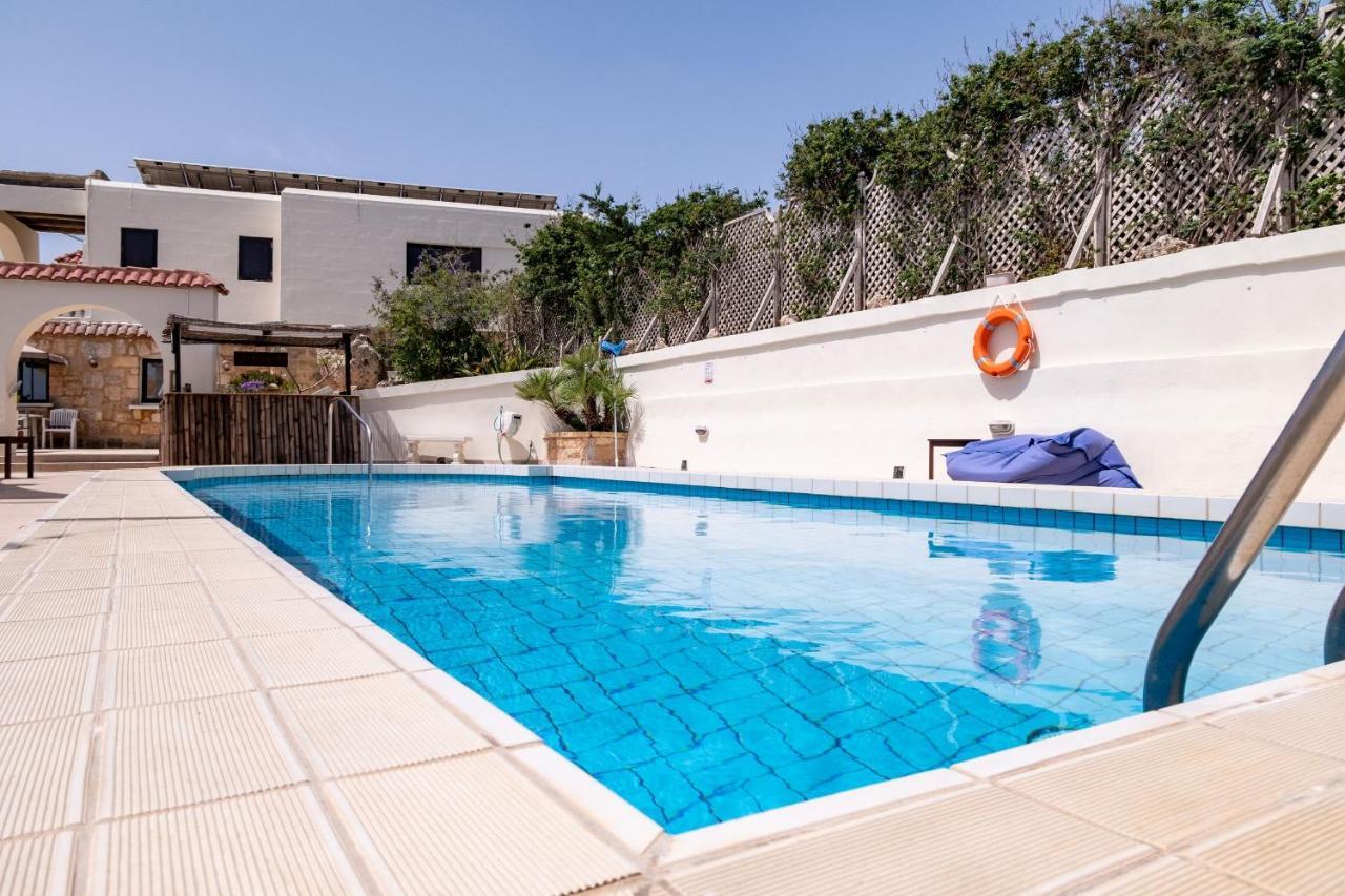 D View 4 You Mellieħa Exterior foto
